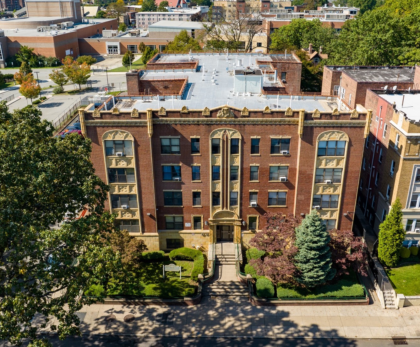 61 N Arlington Ave - 3H
